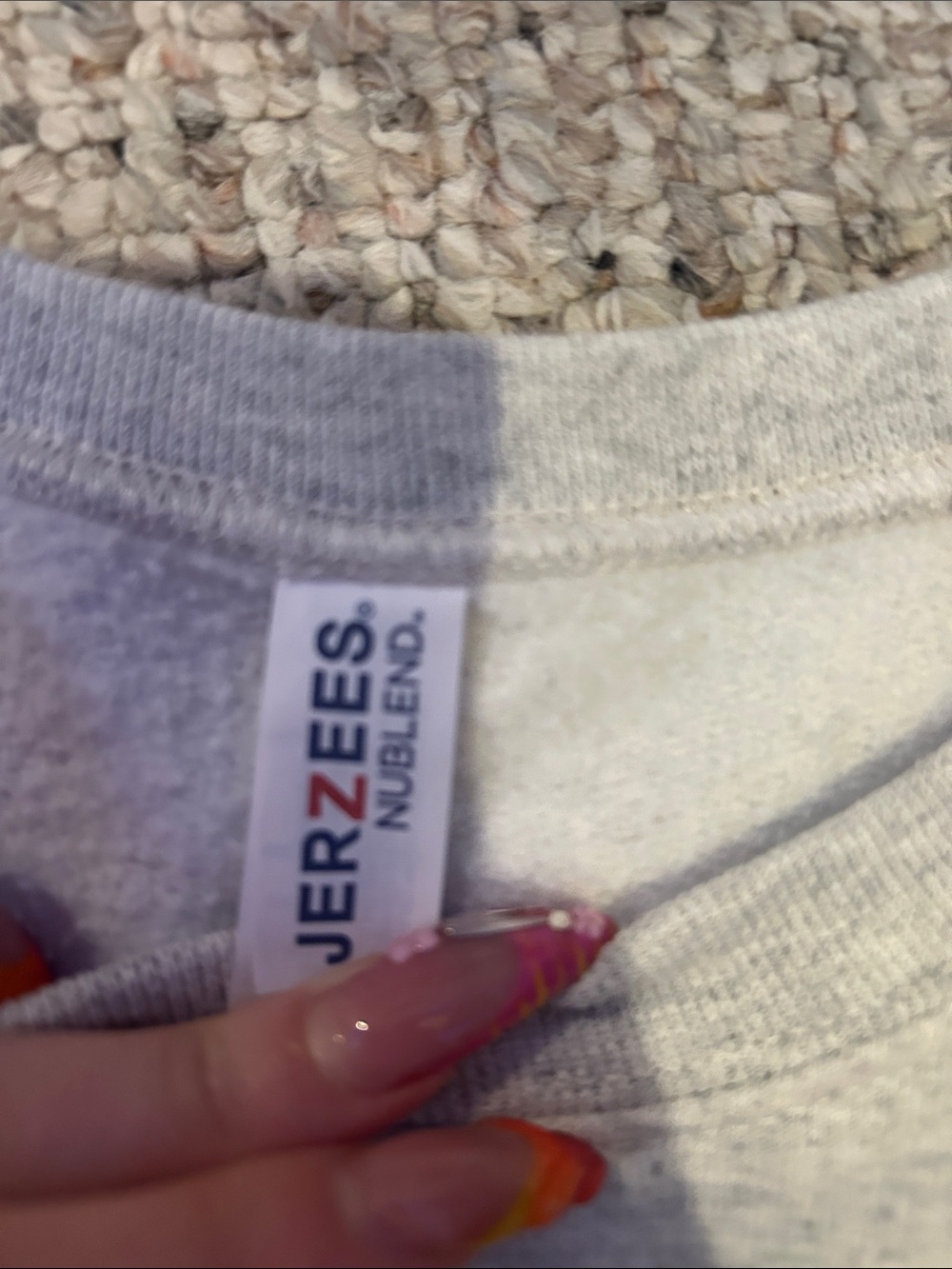 Sweatshirt - Picture 3 of 4